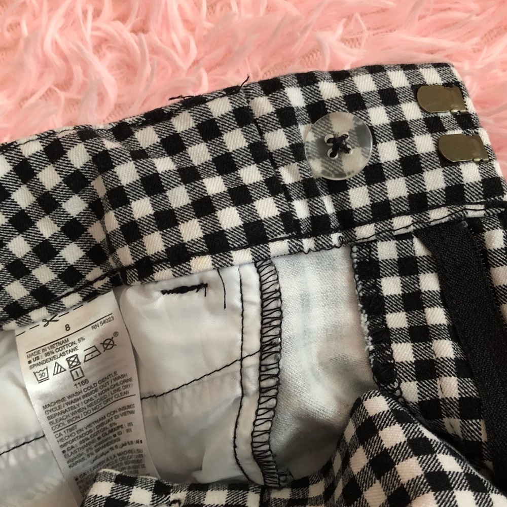 Old Navy Pixie Pants - image 5